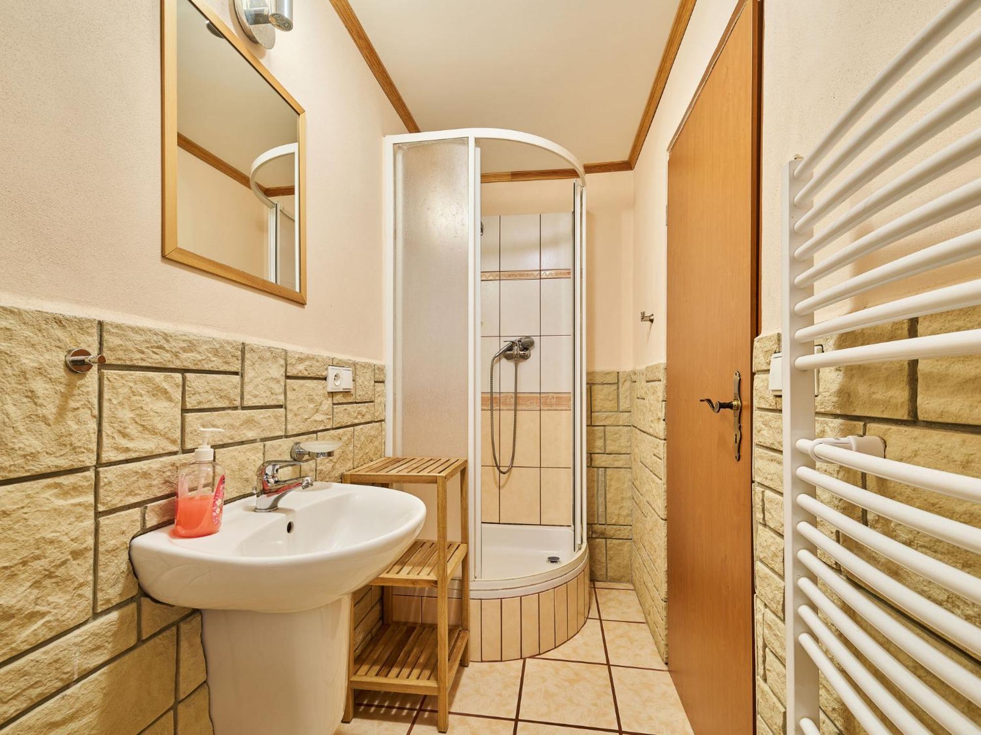 Studio Chlivce U Hronova-1 By Interhome Eksteriør billede
